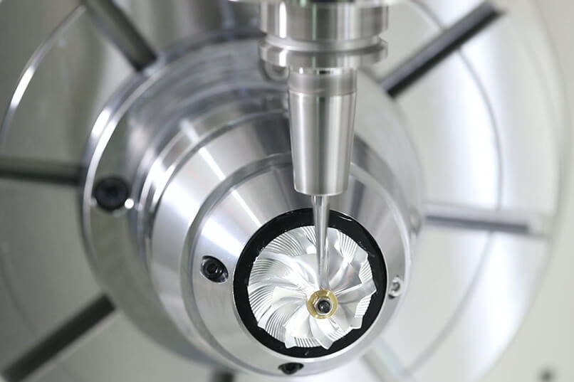 MCBG300 5-ти осевой вертикальный фрезерный обрабатывающий центр